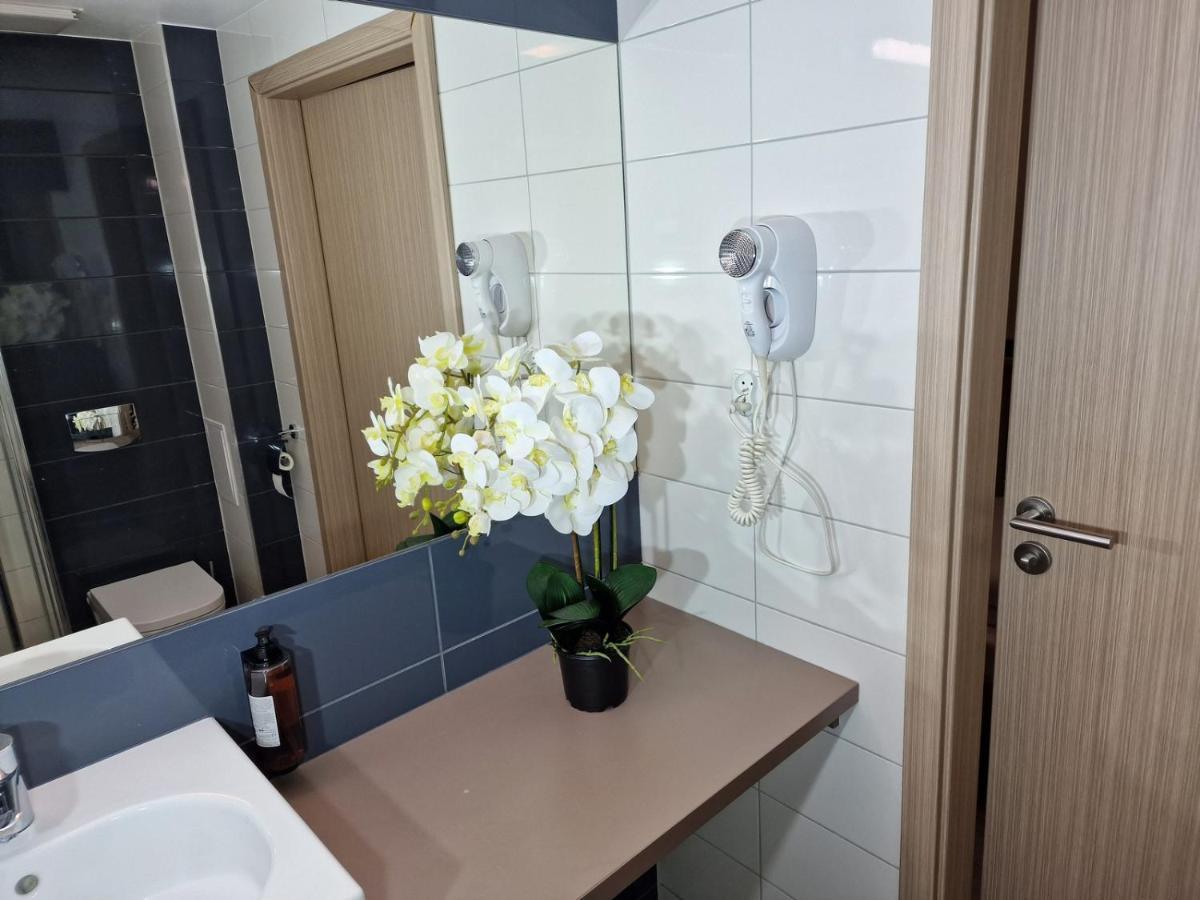 Agat Apartament Czarna Gora 西恩纳 外观 照片